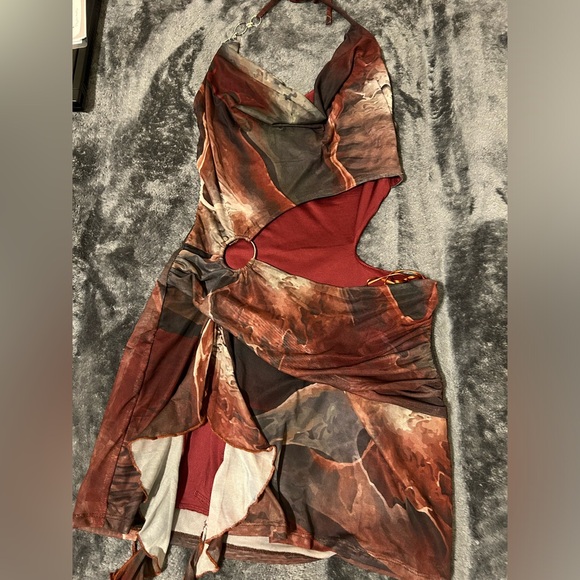 Mini dress - Picture 2 of 3